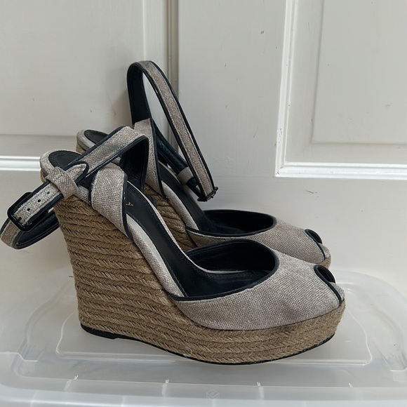 Theory peep toe espadrilles. 5” size 39​​​​​​​​​​​​​​​ - Picture 3 of 12